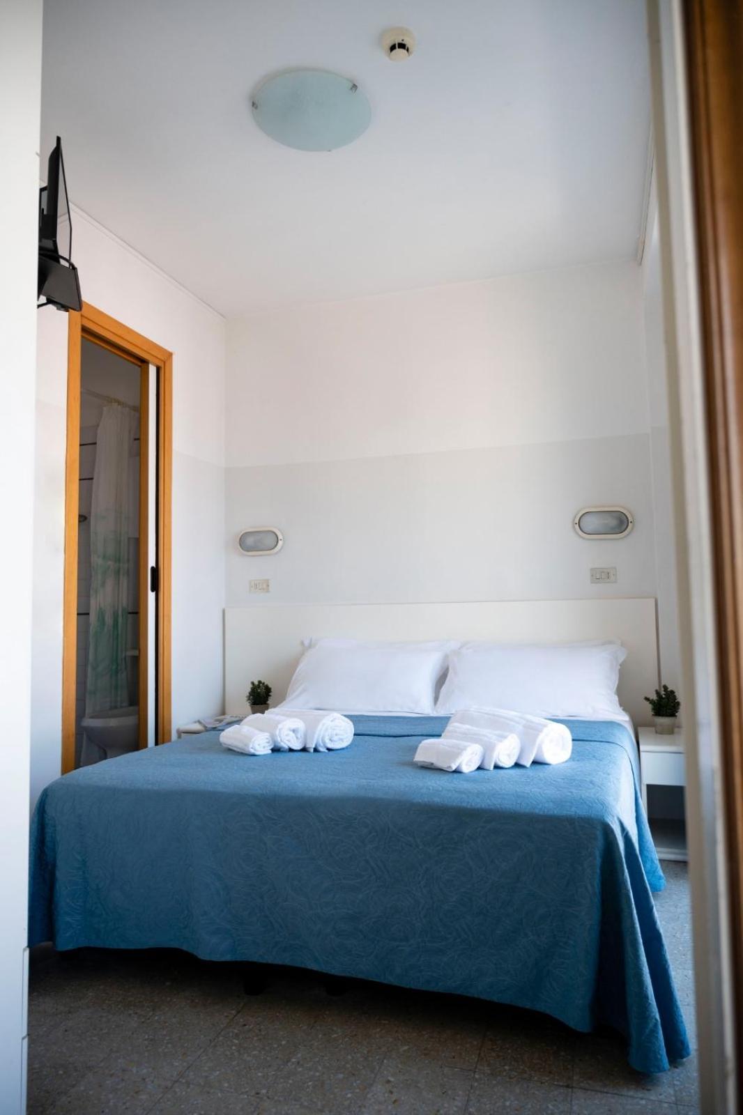 Hotel Selene - Vista Mare Riccione Quarto foto